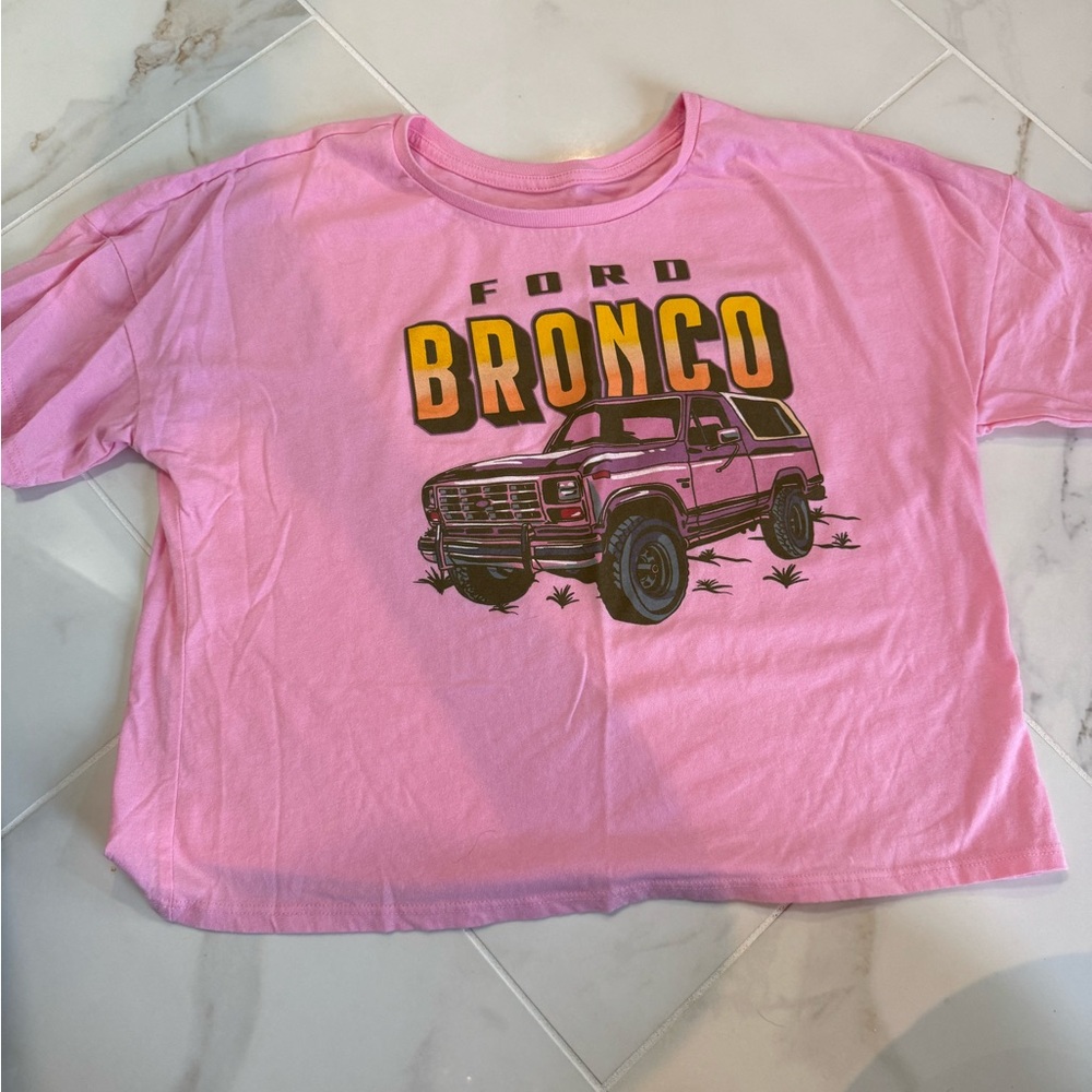 Pink Ford Bronco Cropped Shirt